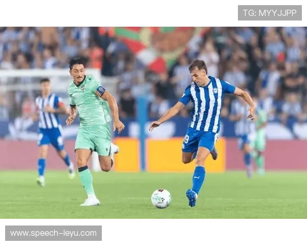 阿拉维斯俱乐部迎来赛季关键战役全队信心高涨主帅强调团结拼搏精神